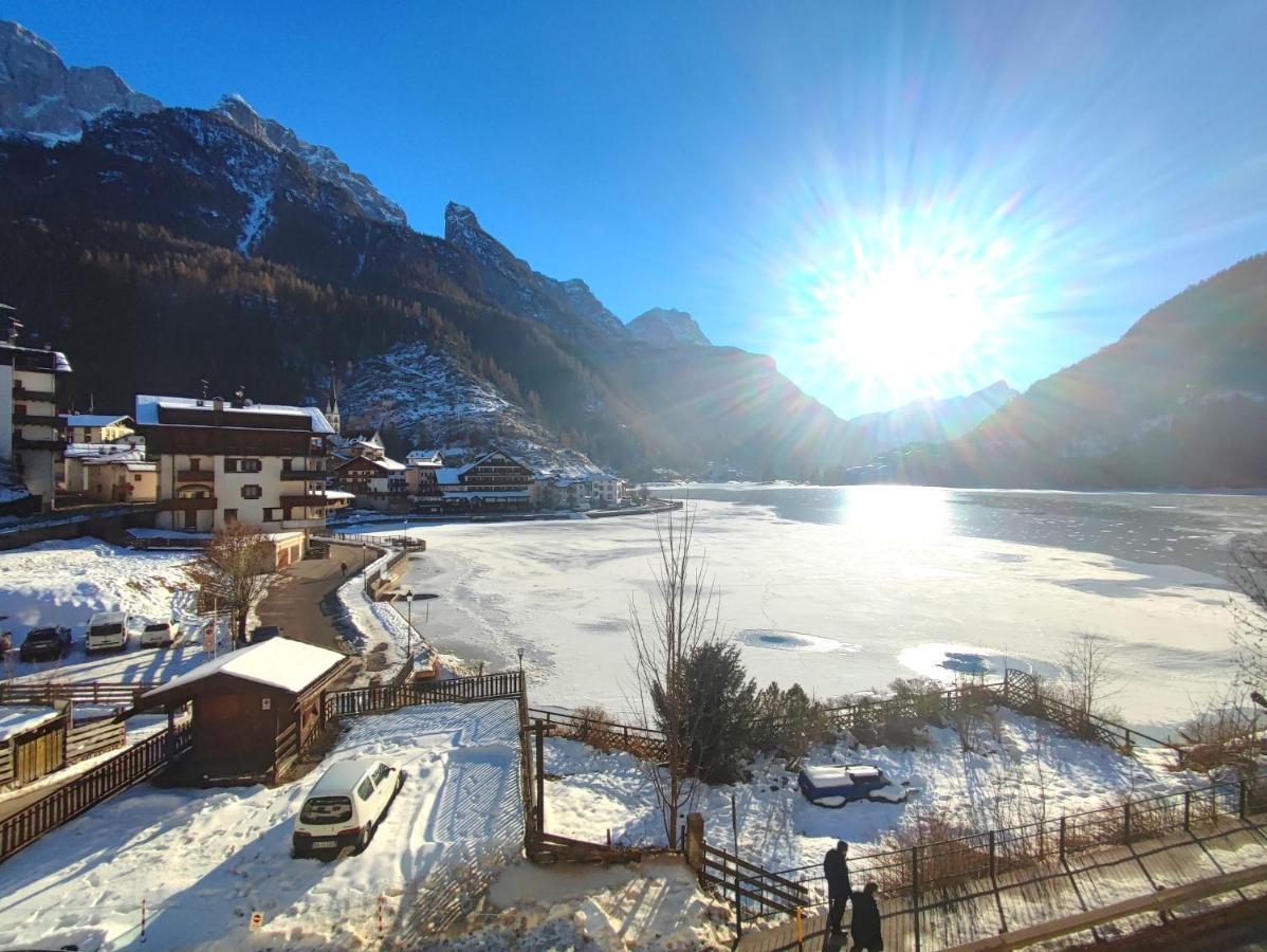 Hotel Tea Dolomiti - Lago Di Alleghe - Monte Civetta Ngoại thất bức ảnh