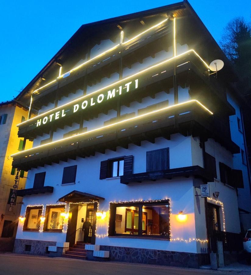 Hotel Tea Dolomiti - Lago Di Alleghe - Monte Civetta Ngoại thất bức ảnh