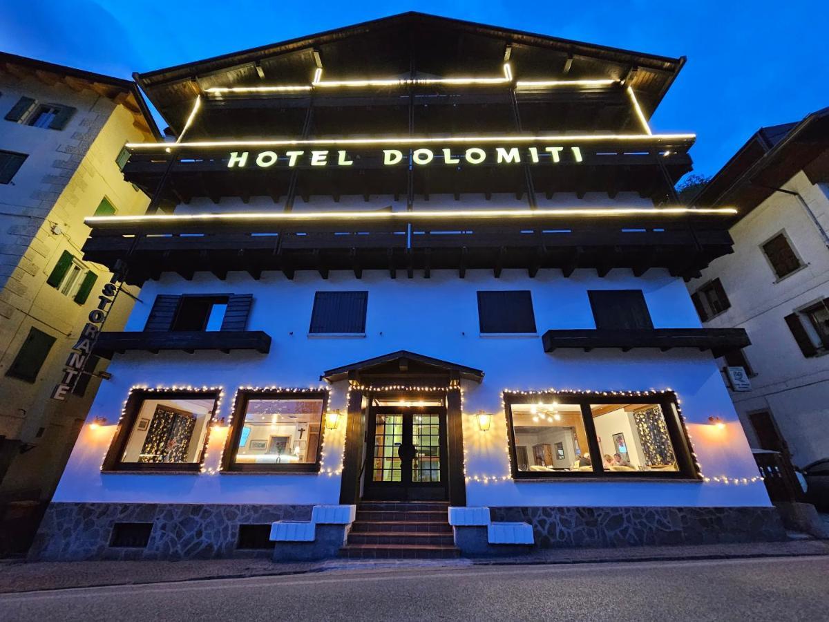 Hotel Tea Dolomiti - Lago Di Alleghe - Monte Civetta Ngoại thất bức ảnh